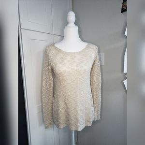 Mirumi Pull Over Sweater